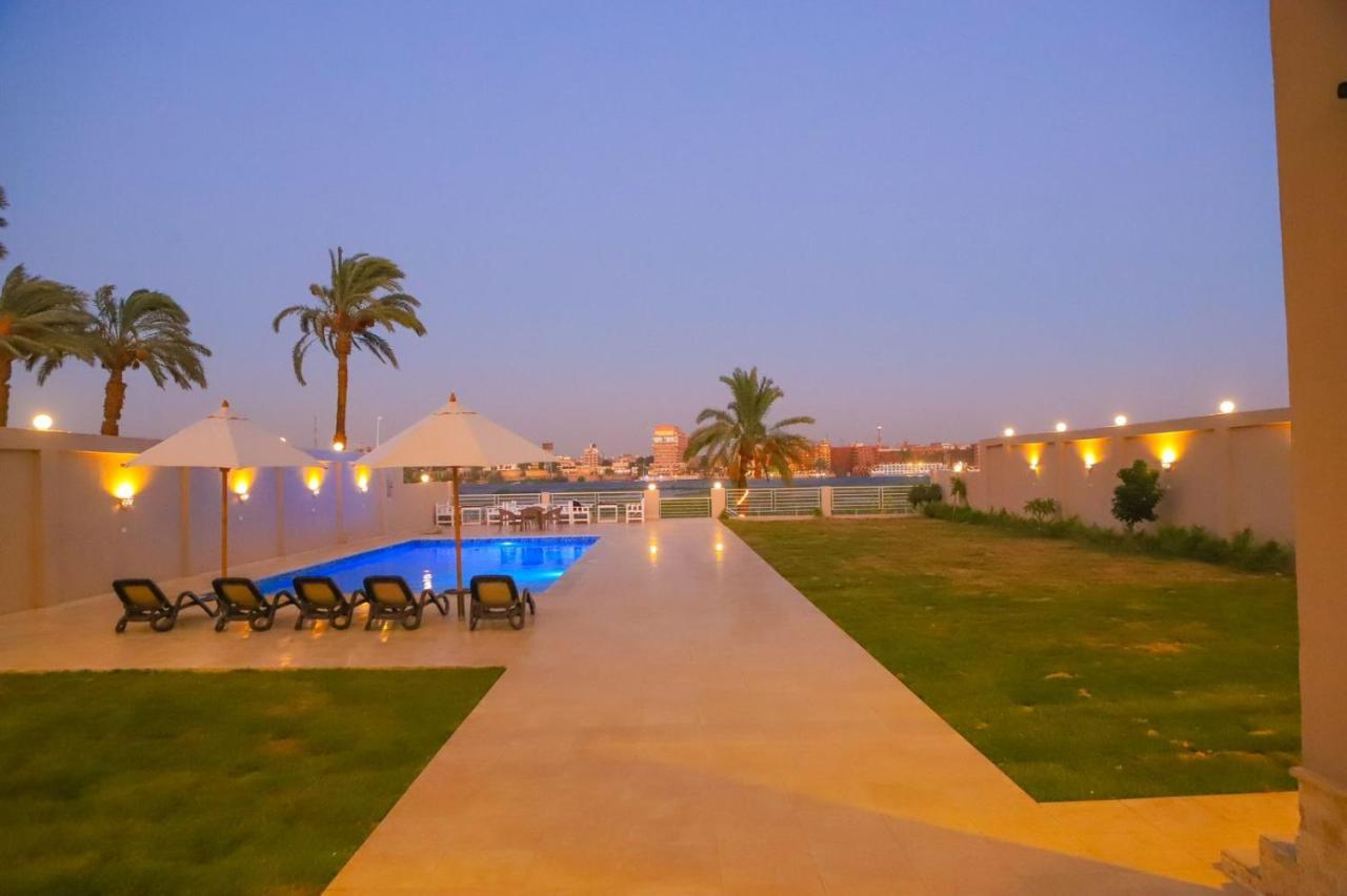 Royal Nile Villas - Pool View Apartment 2 Luxor Exterior photo